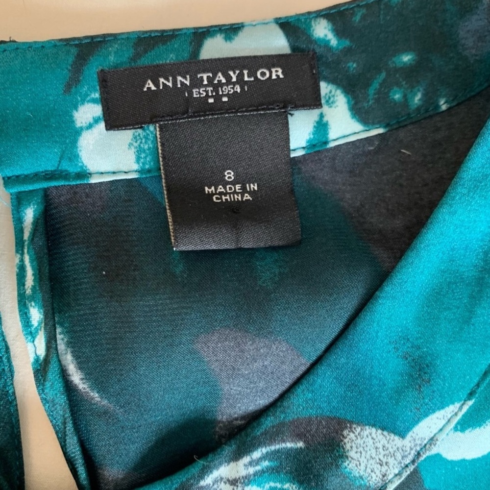 ⚡️3 for $10⚡️ Ann Taylor Sleeveless Floral Ruffle Front Top Sz 8 - Picture 6 of 6